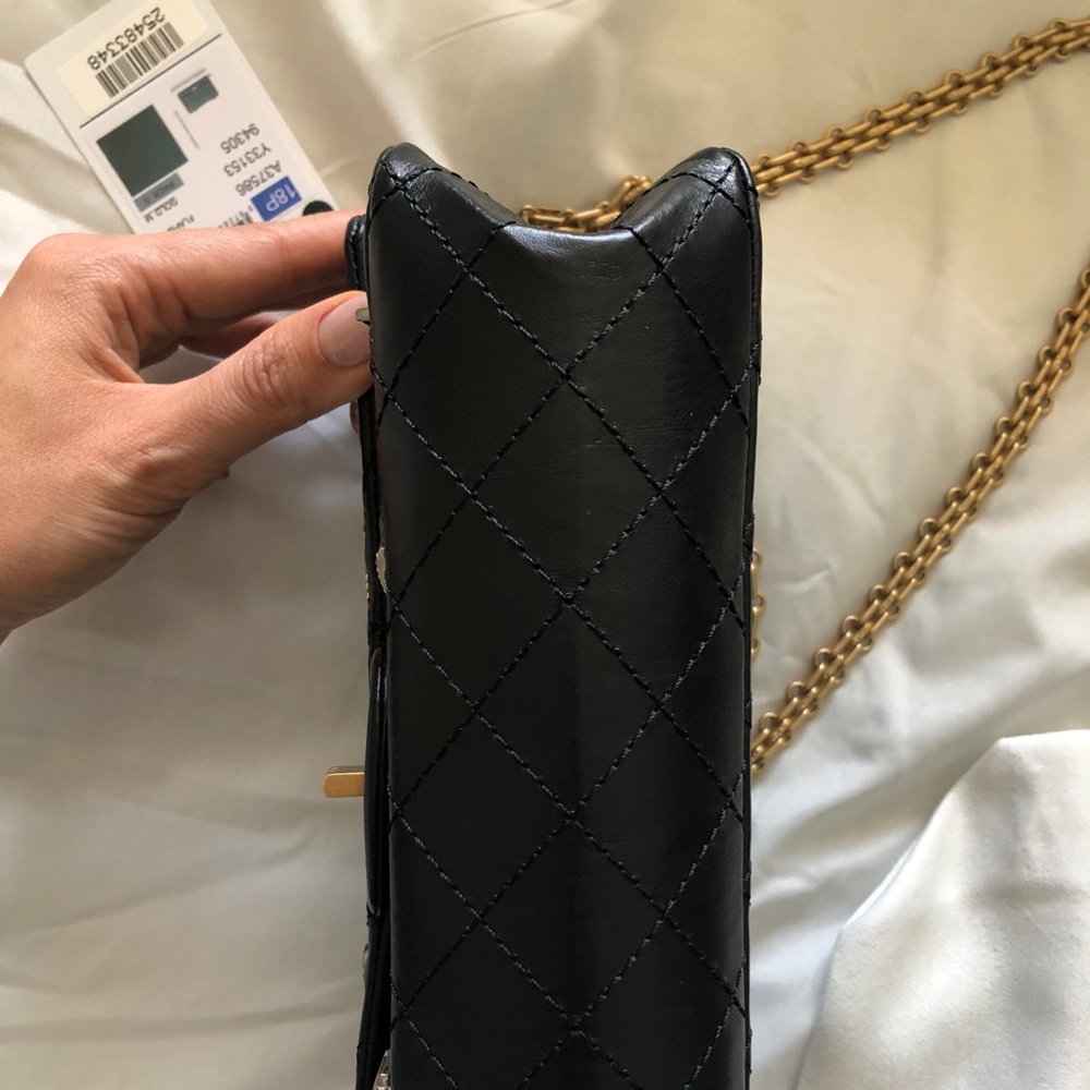 Chanel Black Calfskin Lucky Charms Flap Bag 225 - Picture 7 of 8